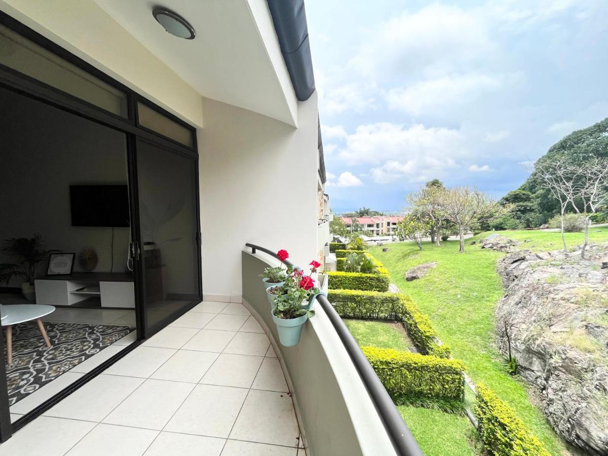 Cr Mariposa Rentals Comfortable Penthouse, Ac, Pool, Gym, Tennis Санта-Ана Экстерьер фото