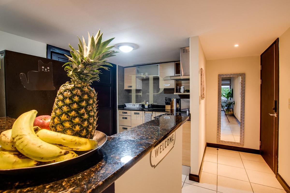 Cr Mariposa Rentals Comfortable Penthouse, Ac, Pool, Gym, Tennis Санта-Ана Экстерьер фото
