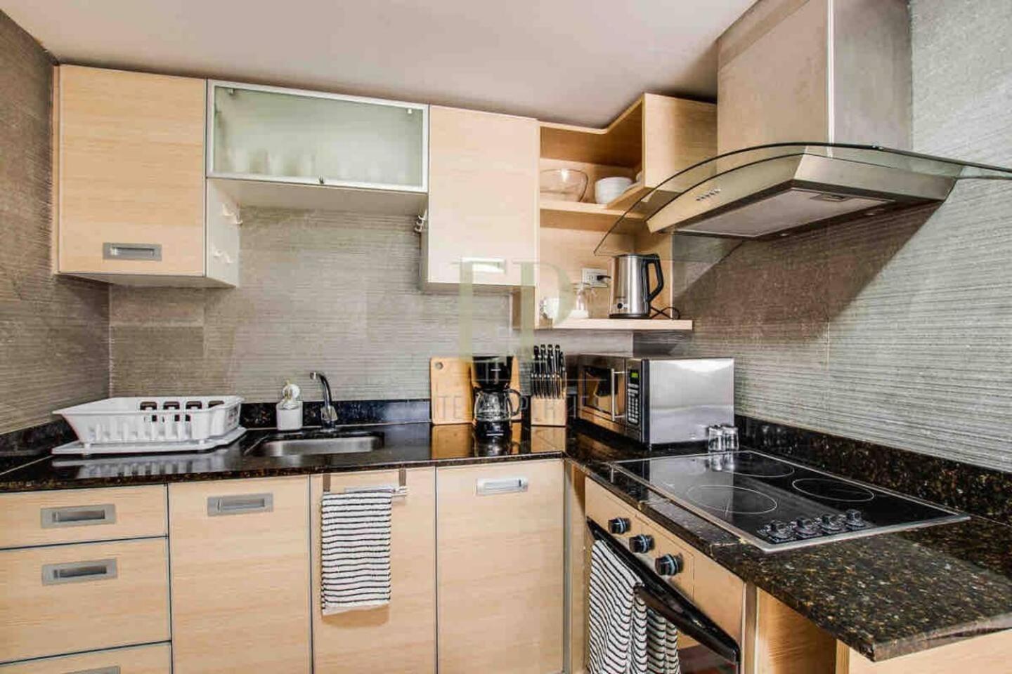 Cr Mariposa Rentals Comfortable Penthouse, Ac, Pool, Gym, Tennis Санта-Ана Экстерьер фото